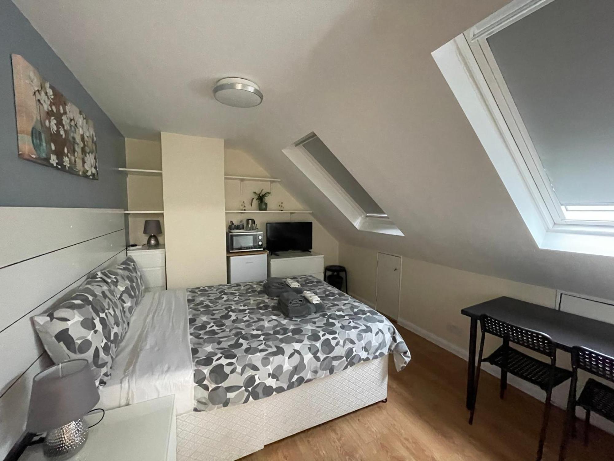Kensal Lodge 2 Guest House London Exteriör bild